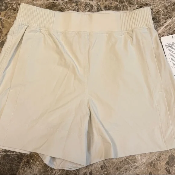 Lululemon shorts - Picture 1 of 5
